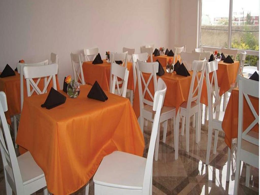 White House Addis Hotel Bagian luar foto