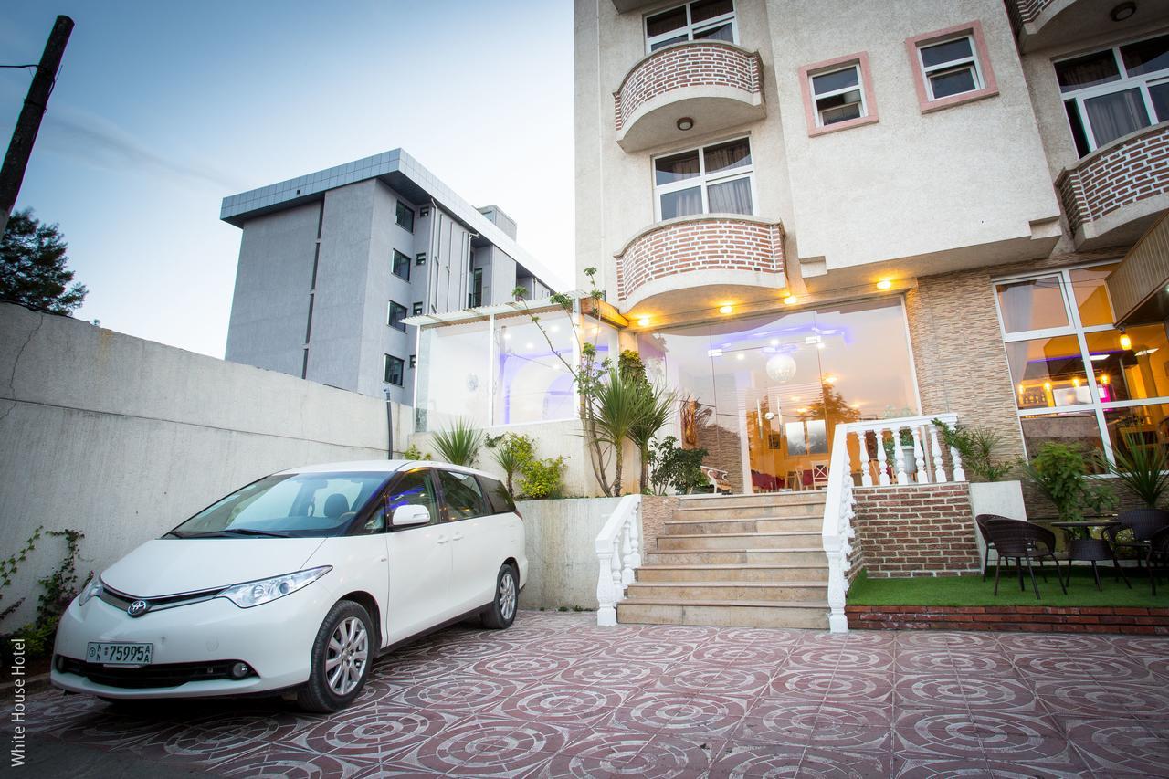 White House Addis Hotel Bagian luar foto