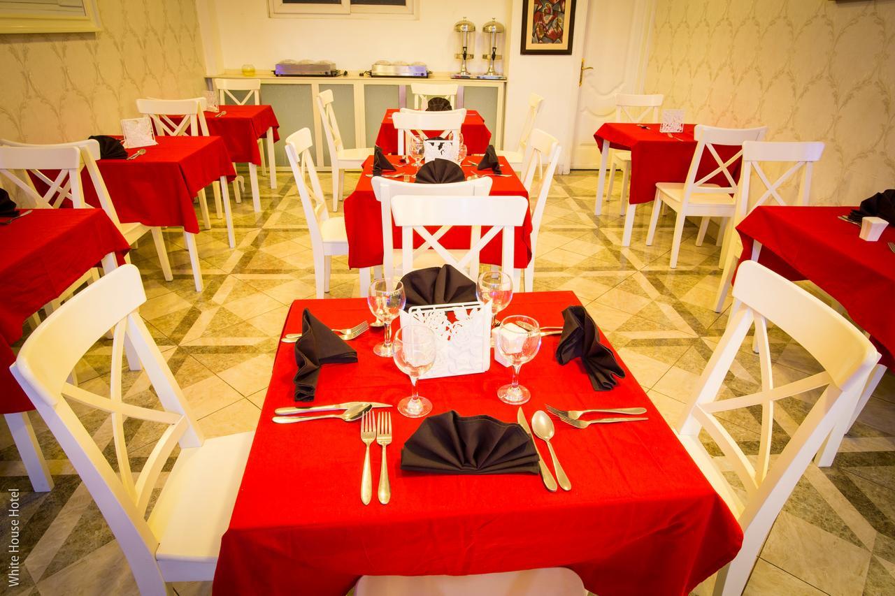 White House Addis Hotel Bagian luar foto