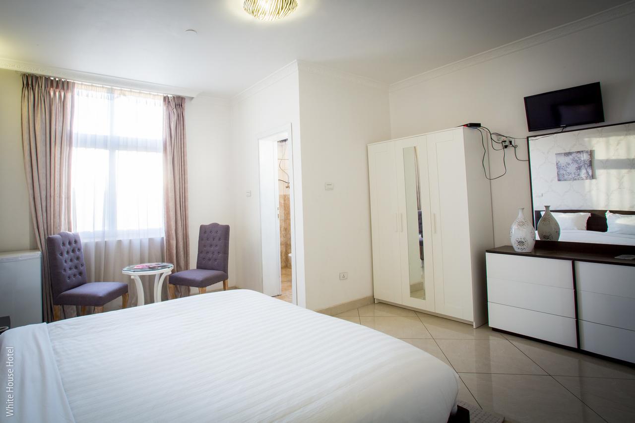 White House Addis Hotel Bagian luar foto